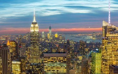 Günbatımında New York Manhattan manzarası