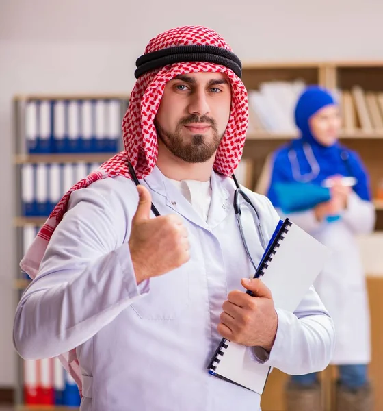 Diversity concept with doctors in hospital — Stock Photo, Image