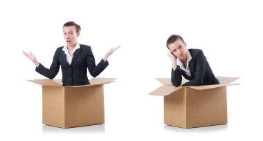 Beyaz kutulu kadın.