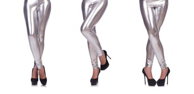 Beyaz çoraplı kadın bacakları