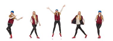 Bordo yelekli sarışın kız, beyaz tenli.