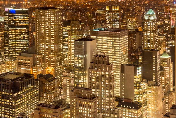 Uitzicht op New York Manhattan tijdens zonsondergang — Stockfoto