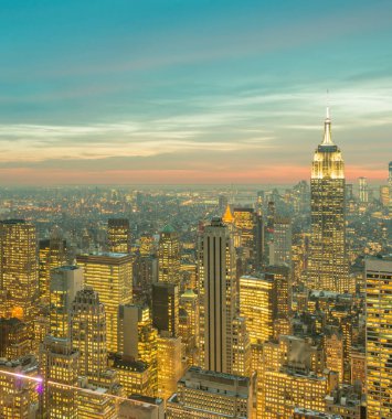 Günbatımında New York Manhattan manzarası
