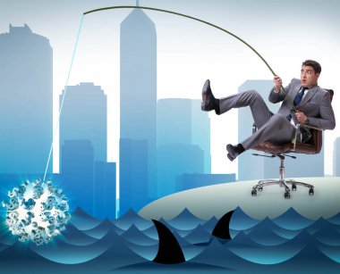 İşadamı sudan dolar avlıyor