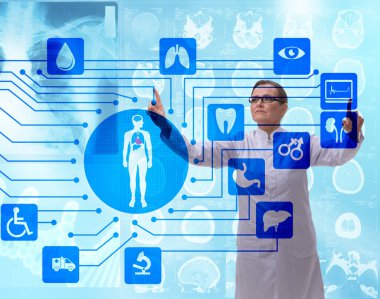 Teletıp fütüristik konseptinde kadın doktor.