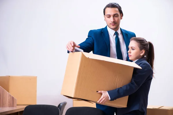 Two employees being fired from their work — Stock Photo, Image