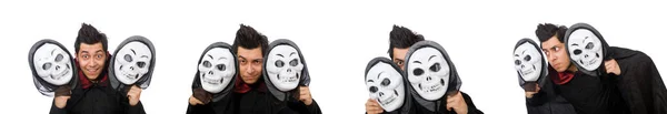 Mann im Horrorkostüm mit Maske auf weißem Hintergrund — Stockfoto