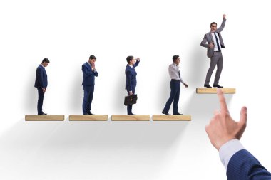 İş adamlarında kariyer merdiveni kavramı