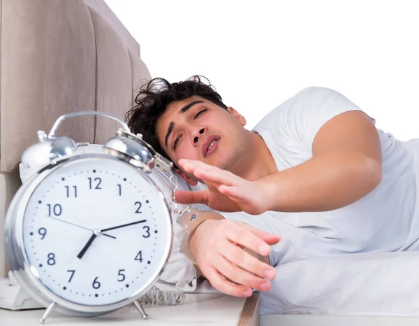 Man in bed die lijdt aan slapeloosheid — Stockfoto