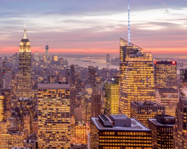 Günbatımında New York Manhattan manzarası