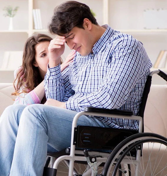 Инвалид на инвалидной коляске — стоковое фото