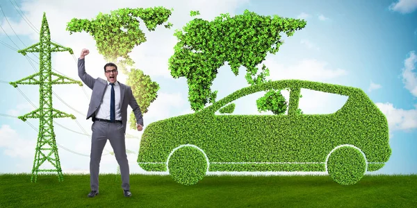 Coche eléctrico y concepto de energía verde —  Fotos de Stock