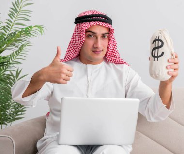 Genç Arap iş adamı konsepti