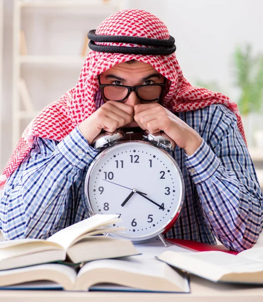 Arab student preparing for university exams — Stock Photo, Image