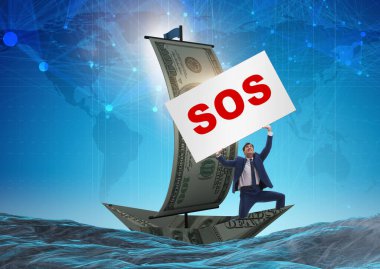 İş adamı teknedeki SOS mesajı için yardım istiyor.