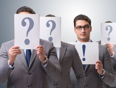 İş adamı pek çok soruya cevap veriyor.