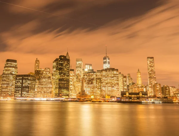 Brooklyn 'den Manhattan manzarası