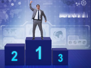 Yarışmada ilk alarak işadamı yerleştirin