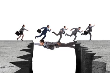 İşadamı destek konseptinde köprü görevi görüyor