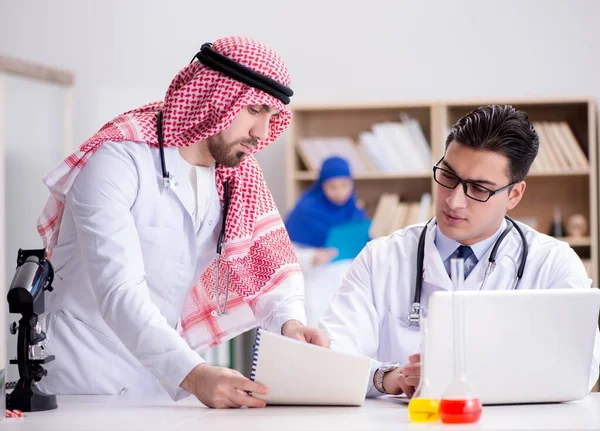 Diversity concept with doctors in hospital — Stock Photo, Image