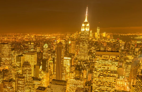 Uitzicht op New York Manhattan tijdens zonsondergang — Stockfoto