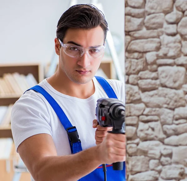 Werken met het boren van boor perforator reparateur — Stockfoto