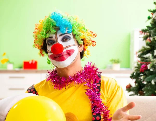 Смішний клоун в концепції святкування Різдва — стокове фото