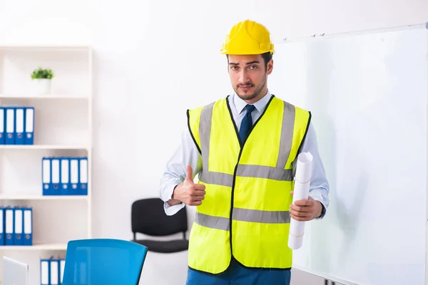 Young male architect in presentation concept — Stock Photo, Image