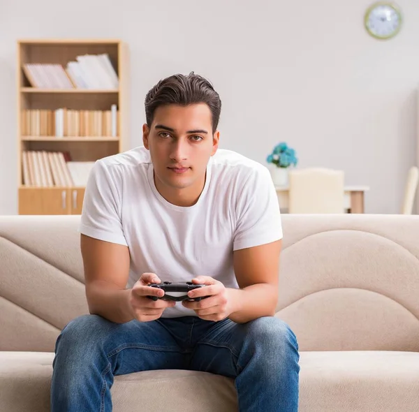 Homem viciado em jogos de computador — Fotografia de Stock