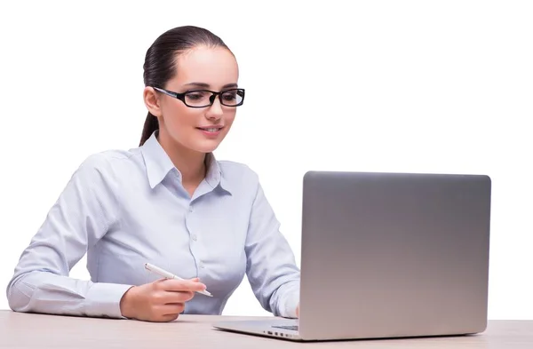 Giovane donna d'affari con computer portatile isolato su bianco — Foto Stock