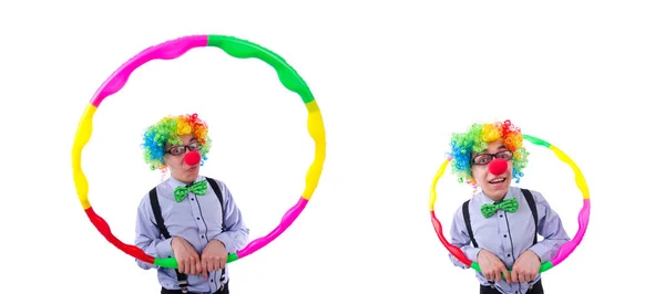 Rolig clown med hula båge på vit — Stockfoto