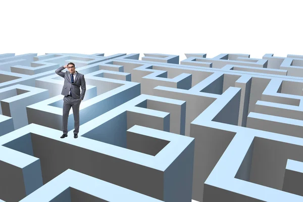 Geschäftsmann versucht aus Labyrinth zu entkommen — Stockfoto