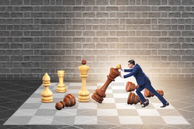 İş adamıyla strateji ve taktik kavramı