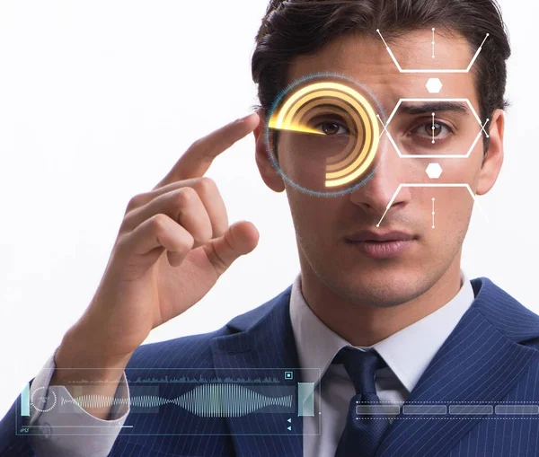 İnsan gözüne yerleştirilmiş sensör konsepti