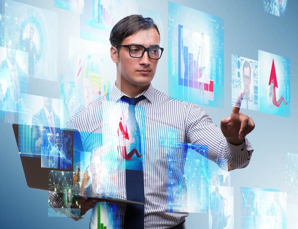 Коллаж фотографий с бизнесменом