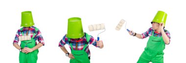 Beyaz tenli komik bir ressam.