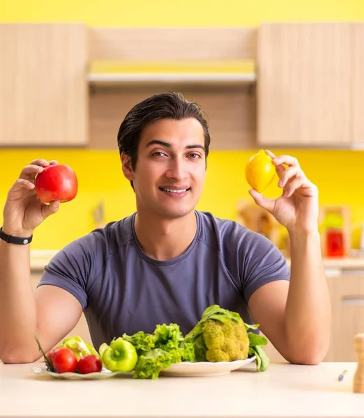 Young man in dieting and healthy eating concept — Stock Photo, Image