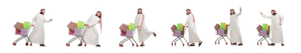 Arabiska mannen gör shopping isolerad på vitt — Stockfoto