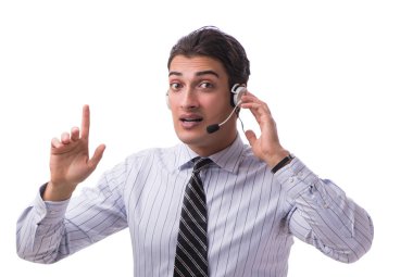 Beyaz arka plan üzerinde izole genç çağrı merkezi operatörü