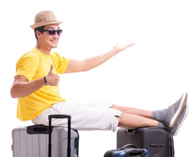 Mutlu genç adam yaz tatiline çıkıyor.