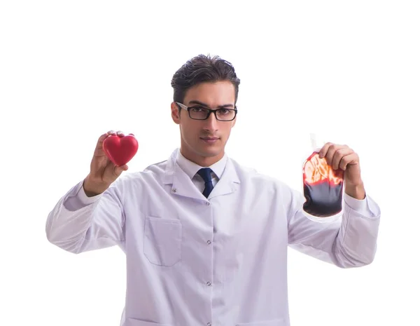 Médico en concepto de donación de sangre aislado en blanco — Foto de Stock