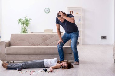 Aile çatışması sonrası intihar eden genç bir kadın.