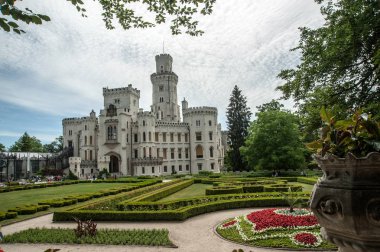 Gökyüzü altında Vltavou Castle