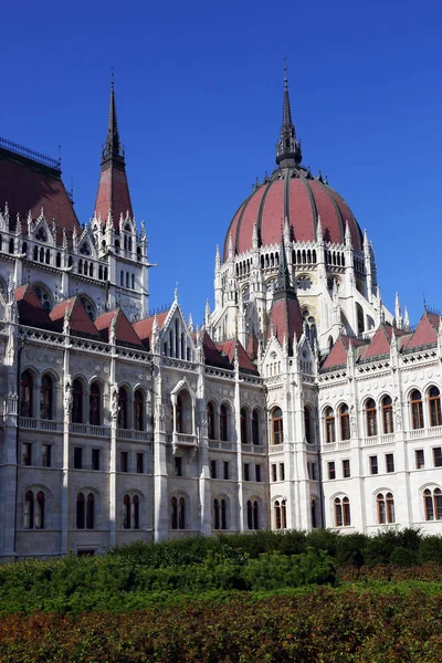 Budapest, Hungarian Parliament — Stock Photo, Image