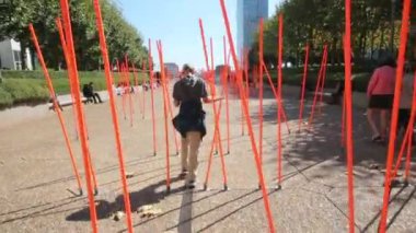 Yönünden kurmak-içinde slalom direkleri ile parçası