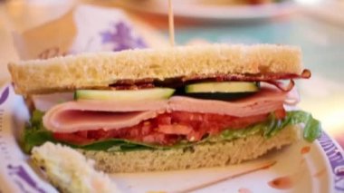 sandviç ve mutlu yemek kadın 