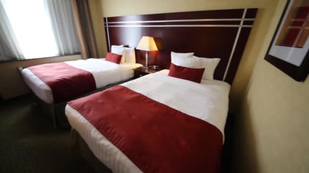 在现代酒店的舒适小房间 — 图库视频影像