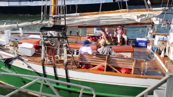 Deck of sailing ship in harbor in Boston — Stock Video