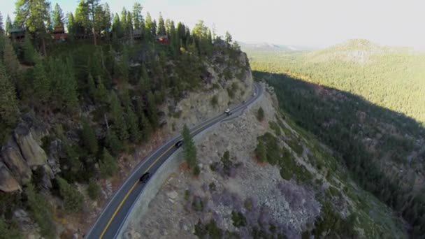 Transport en voiture par California State Route — Video