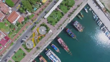 Quay Alanya liman Turistik gemiler ile yakın 